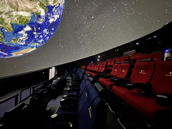 [김천=뉴시스] 3D 영상이 4D로 쏟아진다 (사진=김천시 재공) 2025.02.03 photo@newsis.com *재판매 및 DB 금지