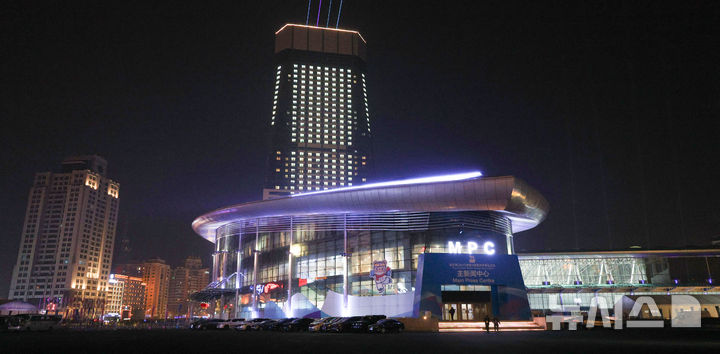 [하얼빈(중국)=뉴시스] 김선웅 기자 = 5일(현지시간) 중국 하얼빈 동계아시안게임 메인프레스센터(MPC)에서 각국 취재진 및 관계자들이 오가고 있다. 2025.02.05. mangusta@newsis.com