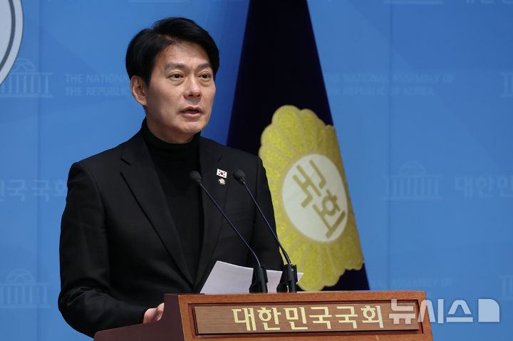 與 한민수 "친명·친청 프레임 부당…鄭 연임 '연'자도 못 들어"