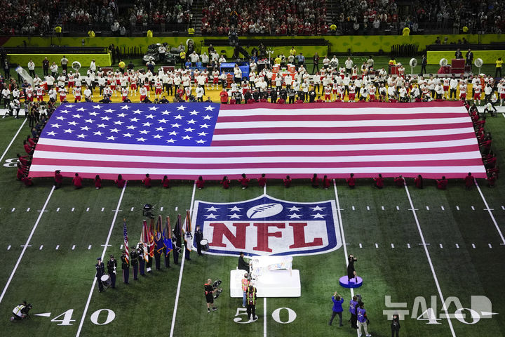 美 최대 스포츠 이벤트서 이민자 단속하나?…ICE, 슈퍼볼에 단속요원 배치 가능성