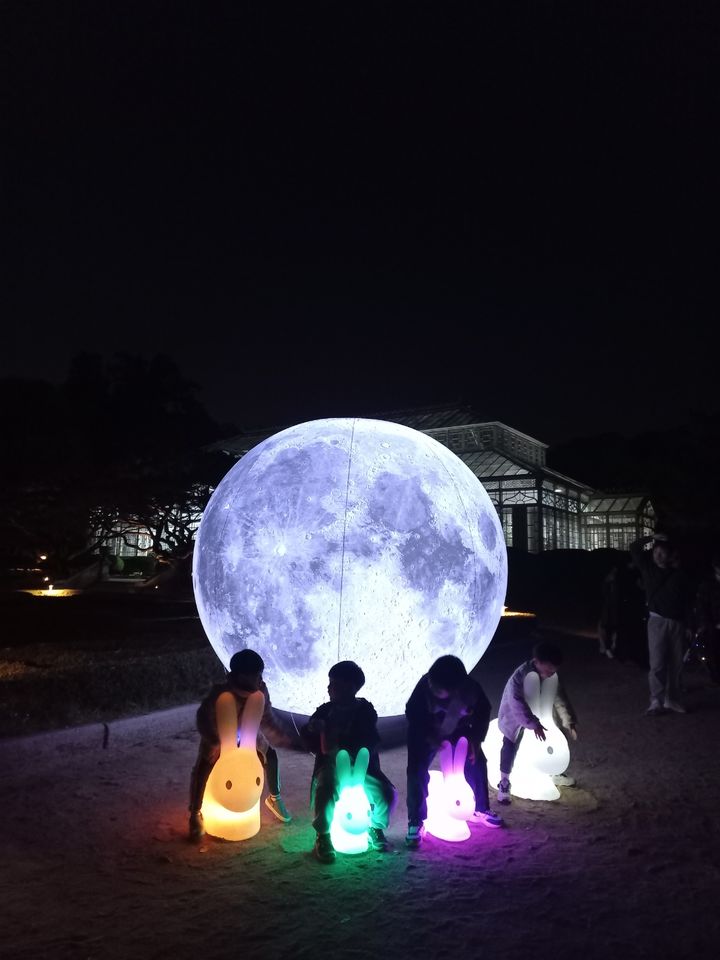 [서울=뉴시스] 달밤에 과학, 창경궁 천체관측’행사 (사진=국가유산청 제공) 2025.02.10. photo@newsis.com *재판매 및 DB 금지