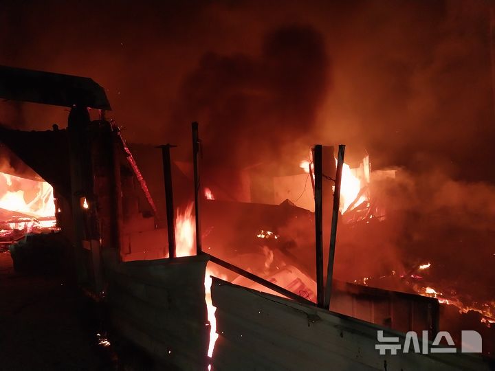 경남 하동서 주택화재…80대 거주 여성 숨져