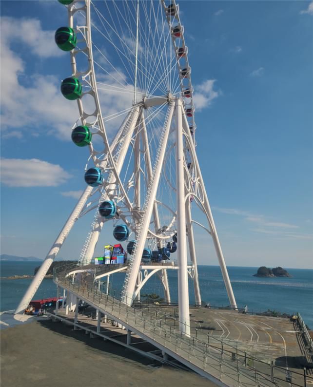 [여수=뉴시스] 여수예술랜드 대관람차. (사진=여수예술랜드 제공) 2025.02.12. photo@newsis.com *재판매 및 DB 금지