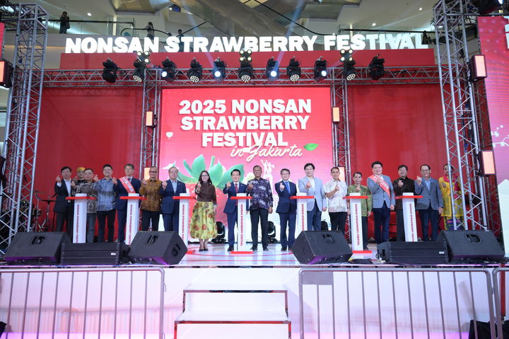 [논산=뉴시스]13일(현지시간) 인도네시아 자카르타 시내 한복판에서 논산농식품 해외박람회가 개막됐다. (사진=논산시 제공) 2025. 02. 14 photo@newsis.com *재판매 및 DB 금지