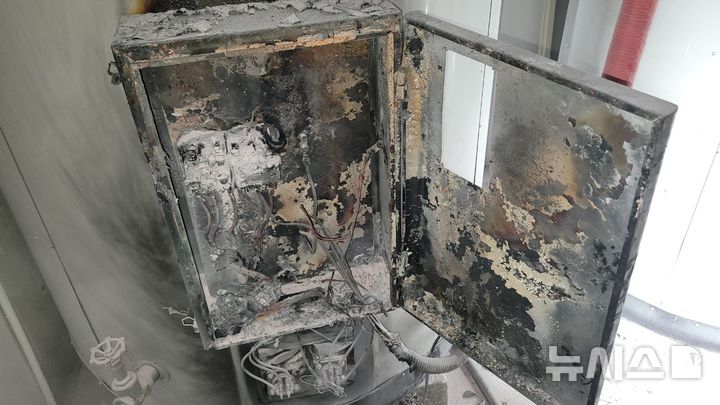 [제주=뉴시스] 15일 오후 제주시 노형동 소재 호텔 보일러실에서 화재가 발생했다. (사진=제주소방안전본부 제공) 2025.02.16. photo@newsis.com