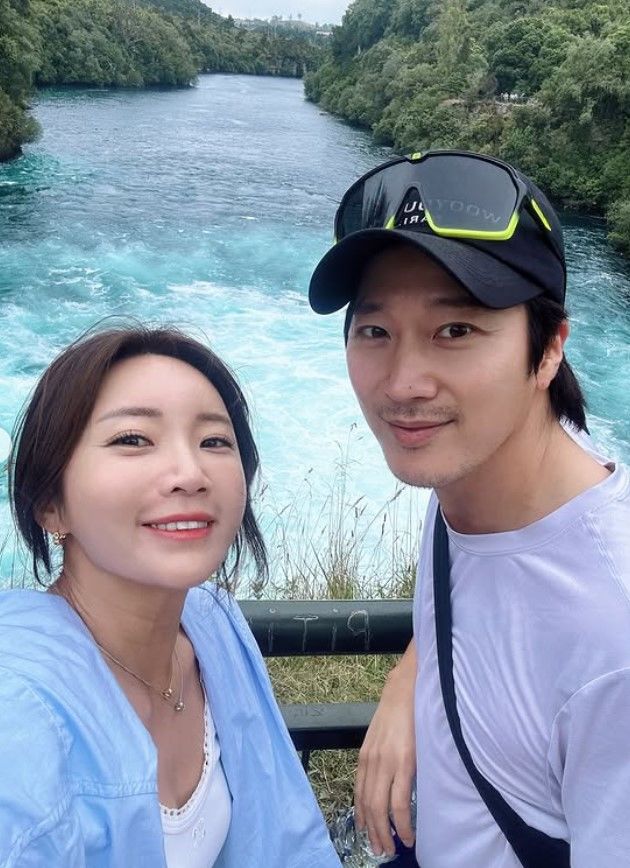 [서울=뉴시스] 이보미(왼쪽), 이완. (사진=이보미 인스타그램 캡처) 2025.02.18. photo@newsis.com&nbsp; *재판매 및 DB 금지