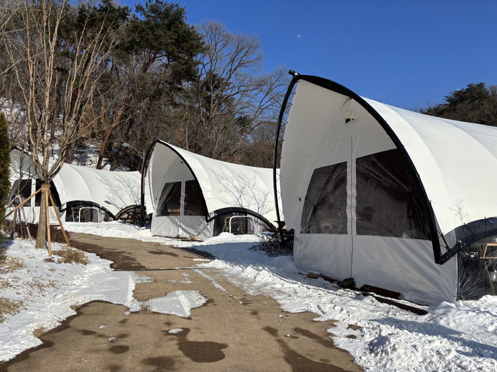 [서울=뉴시스] 강북구 우이동가족캠핑장 신설 글램핑 모습. 2025.02.19. (사진=강북구 제공) *재판매 및 DB 금지