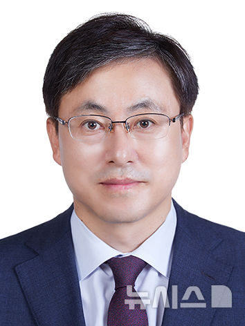 [서울=뉴시스]KB금융지주 신임 사외이사 후보 김선엽 이정회계법인 대표이사.(사진=KB금융 제공). 2025.02.19. photo@newsis.com 