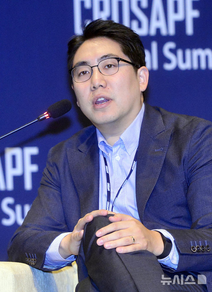 전남에 세계 최대 AI데이터센터 건립...LS 3세 누구? - 뉴스 썸네일 이미지