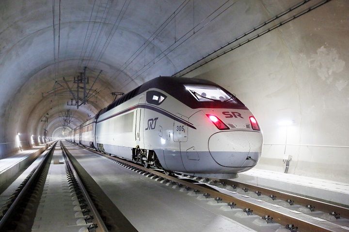 [서울=뉴시스] SRT 열차의 모습. 2025.07.17. (사진=SR 제공) photo@newsis.com *재판매 및 DB 금지