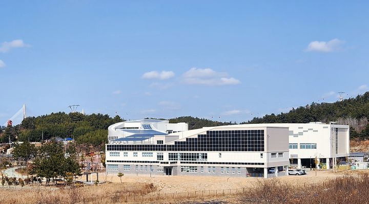 [목포=뉴시스]국립호남권생물자원관 섬연안생물교육관. (사진=호남권생물자원관 제공) 2025.02.20. photo@newsis.com *재판매 및 DB 금지