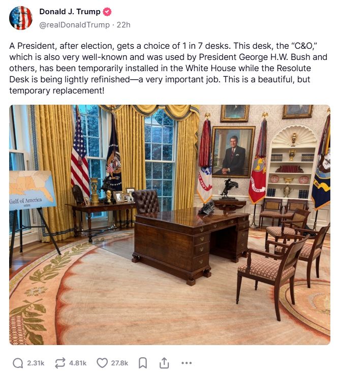 도널드 트럼프 미국 대통령이 백악관 집무실의 '결단의 책상(Resolute Desk)'을 도색하기 위해 임시 교체했다. (사진=트럼프 대통령 '트루스소셜') *재판매 및 DB 금지