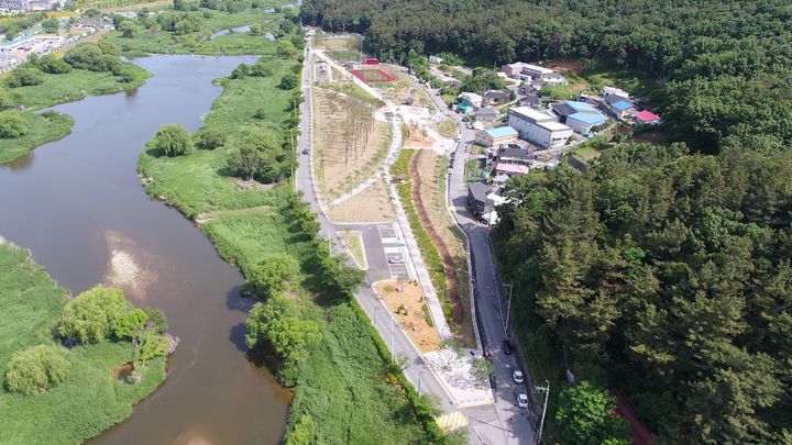 [대전=뉴시스]대전 서구 명암근린공원 전경. 2025. 02. 21 photo@newsis.com *재판매 및 DB 금지