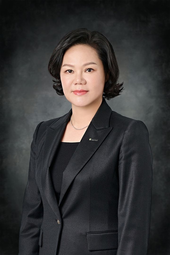 [서울=뉴시스] 한국수입협회의 제23대 회장으로 추대된 윤영미 하이랜드푸드그룹 회장. (사진=한국수입협회 제공) 2025.02.21 photo@newsis.com *재판매 및 DB 금지