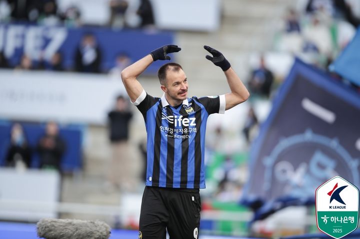 [서울=뉴시스] 프로축구 K리그2 인천유나이티드의 무고사. (사진=한국프로축구연맹 제공) *재판매 및 DB 금지