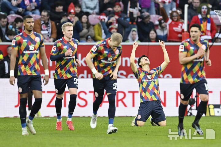 [마인츠=AP/뉴시스]마인츠 이재성, 상파울리전 1골 1도움. 2025.02.22.