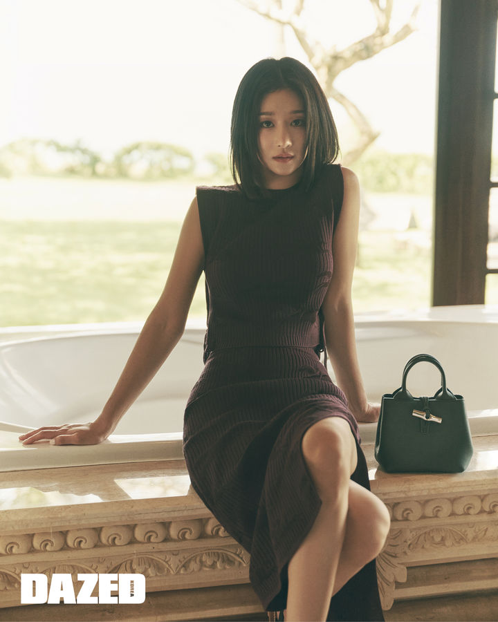 [서울=뉴시스] 서예지. (사진=데이즈드, 그림공작소 제공) 2025.02.24. photo@newsis.com *재판매 및 DB 금지