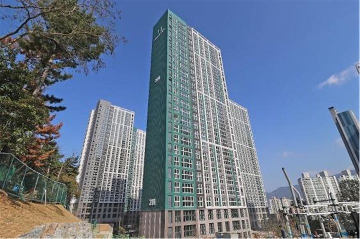 [창원=뉴시스] 강경국 기자 = 경남 창원시 성산구 안민동 민간임대 주택. (사진=창원시청 제공). 2025.02.25. photo@newsis.com *재판매 및 DB 금지