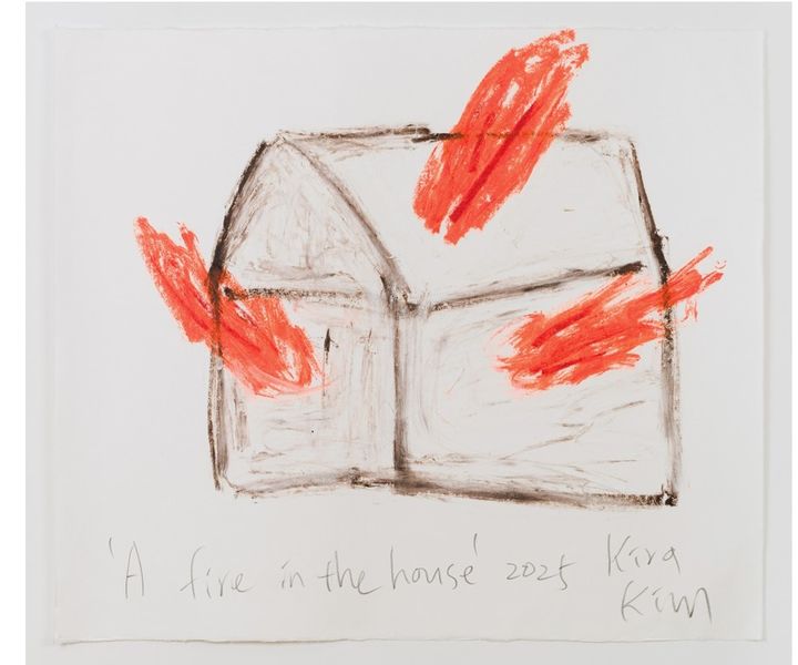A fire in the house, 2025, Pencil, oil bar and pastel on Korean paper, 75.5 x 87.5 cm *재판매 및 DB 금지