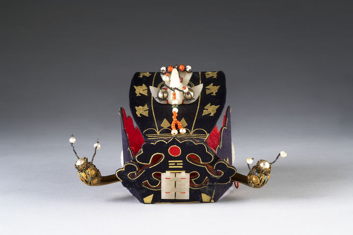 [서울=뉴시스] 의친왕가 복식 –화관 (사진=국가유산청 제공) 2025.02.26. photo@newsis.com *재판매 및 DB 금지