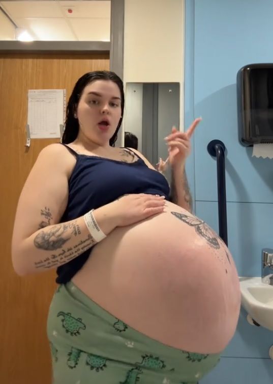 [서울=뉴시스] 로렌이 올린 틱톡 영상이다 (사진=틱톡 @laurenmylittleloves 캡쳐) 2025.02.26 photo@newsis.com *재판매 및 DB 금지