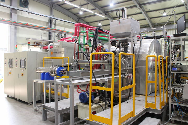 [대전=뉴시스] 플라즈마 폐기물 가스화 실험로 모습.(사진=핵융합연구원 제공) *재판매 및 DB 금지