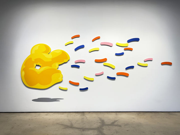 김재용, 〈런 도넛 런 Run Donut Run〉, 2024, 자작나무 합판에 아크릴릭 물감, G10 브라운 레진, 128x120x2.4cm *재판매 및 DB 금지