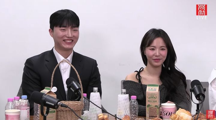 [서울=뉴시스] '나는 SOLO' 24기 광수와 순자가 최종 커플로 등극했으나 현실 커플로 이어지지 못했다. (사진=촌장엔터테인먼트TV) *재판매 및 DB 금지