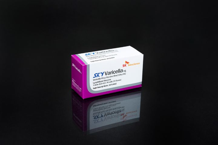 [서울=뉴시스] '스카이바리셀라' 수출용 제품 . (사진=SK바이오사이언스 제공) 2025.02.28. photo@newsis.com *재판매 및 DB 금지