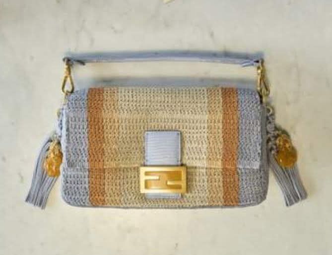 [서울=뉴시스] 서경덕 성신여대 교수가 이탈리아 명품 브랜드 펜디의 '한국 전통 매듭 협업 가방'을 둘러싼 논란에 대해 "한국 전통 매듭을 중국 것이라고 우기는 건 정말로 어이가 없다"며 28일 일침을 가했다. (사진 제공=서경덕 교수) *재판매 및 DB 금지