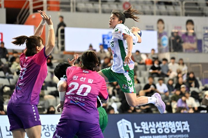 [서울=뉴시스] 여자 핸드볼 서울시청의 조은빈. (사진=한국핸드볼연맹 제공) *재판매 및 DB 금지