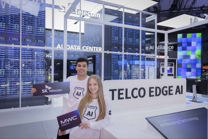 [바르셀로나(스페인)=뉴시스] SK텔레콤이 세계 최대 이동통신 전시회 MWC25에서 차세대 AI 데이터센터 솔루션과 인공지능(AI)이 접목된 기지국 등 다양한 혁신 기술을 공개한다. (사진=SKT 제공) *재판매 및 DB 금지