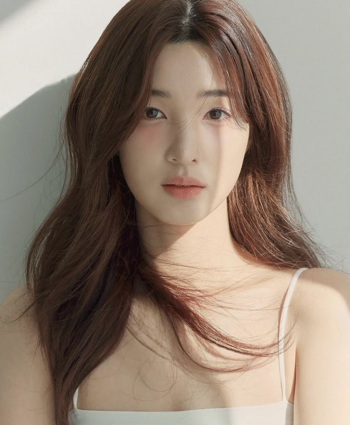 [서울=뉴시스] 율히. (사진 = 인스타그램 캡처) 2025.03.02. photo@newsis.com *재판매 및 DB 금지