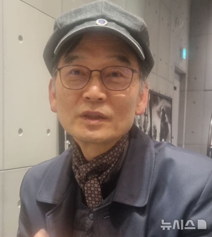 [용인=뉴시스]안전을 고려한 스마트 갱폼을 통해 아파트 건설현장의 중대재해를 예방할 수 있다고 강조하는 김종원 대표. 2025.03.03. photo@newsis.com