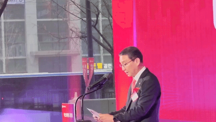 [서울=뉴시스] 주동일 기자 = 4일 서울 영등포구 금융투자센터에서 열린 넥스트레이드 개장식에서 김학수 넥스트레이드 대표가 소감을 밝히고 있다. 2025.03.04. *재판매 및 DB 금지 *재판매 및 DB 금지