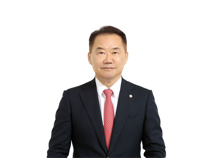 [거창=뉴시스] 신성범 국회의원 (사진=뉴시스 DB).photo@newsis.com *재판매 및 DB 금지