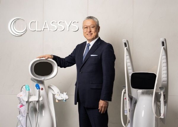 [서울=뉴시스] 미용 의료기기 전문기업 클래시스는 5일 요시카와 타다시를 일본 법인 클래시스 재팬(CLASSYS JAPAN)의 법인장으로 선임했다고 밝혔다. (사진=클래리스 제공) 2025.03.05. photo@newsis.com *재판매 및 DB 금지