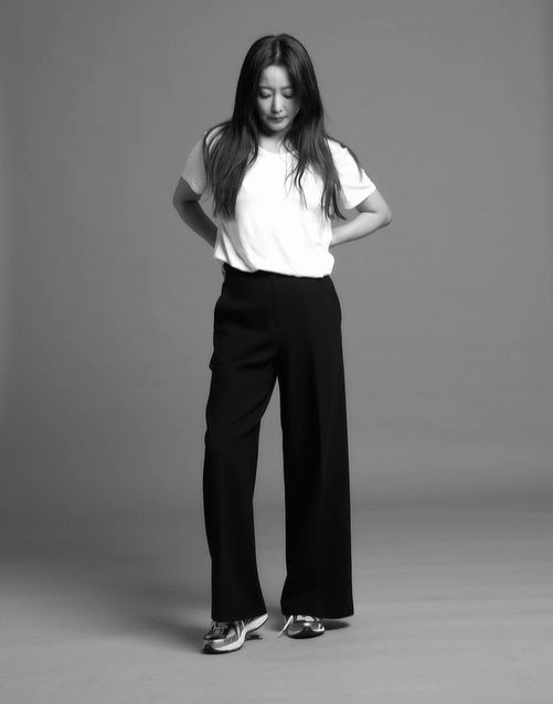 [서울=뉴시스] 김희선. (사진=김희선 인스타그램 캡처) 2025.03.05. photo@newsis.com&nbsp;&nbsp; *재판매 및 DB 금지