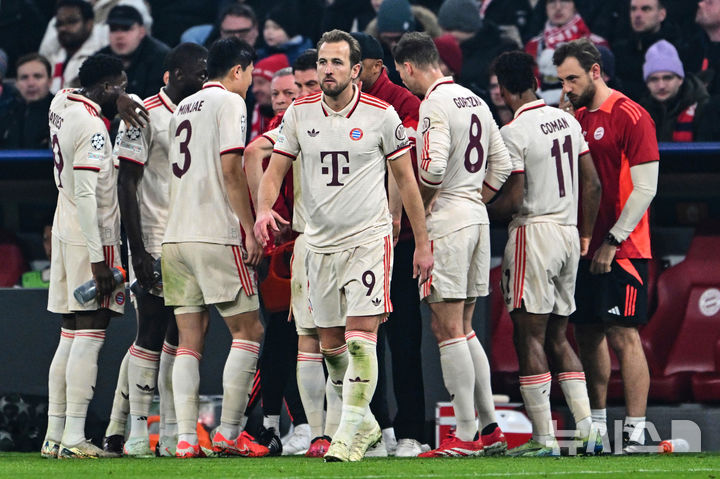 [뮌헨=AP/뉴시스]뮌헨, 레버쿠젠에 3-0 완승. 2025.03.05.