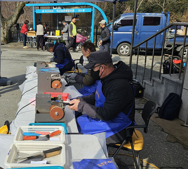 [곡성=뉴시스] 전남 곡성군 '희망복지 기동서비스' 출발. (사진=곡성군청 제공). photo@newsis.com *재판매 및 DB 금지