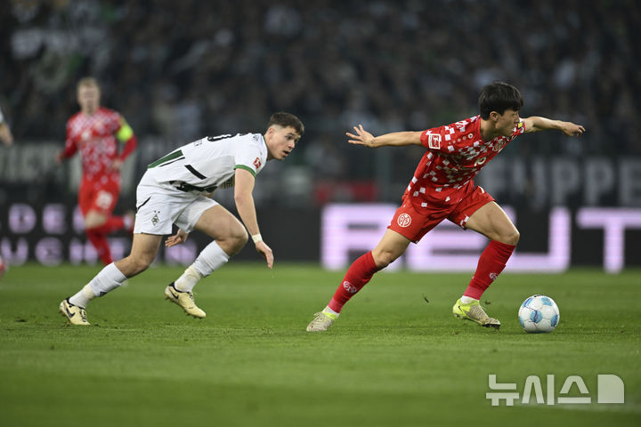 [묀헨글라트바흐=AP/뉴시스] 독일 프로축구 분데스리가 마인츠의 이재성. 2025. 3. 7.