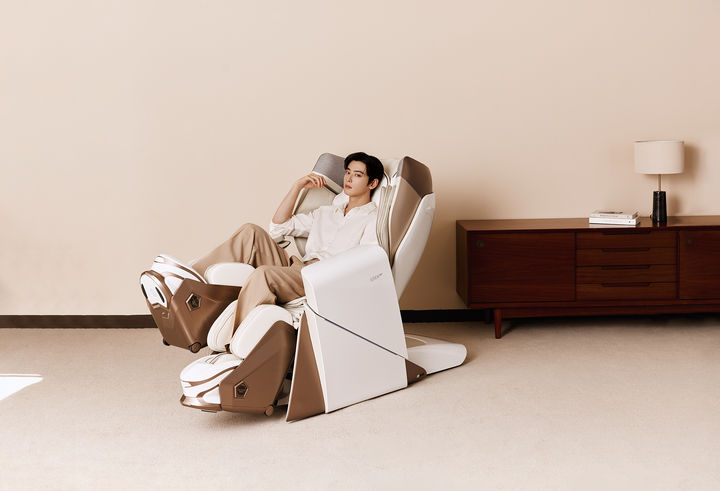 [서울=뉴시스] 바디프랜드가 전신을 '더 움직여서, 더 깊숙하게' 마사지하는 헬스케어로봇만의 차별성을 알리는 ‘위 무브 포 헬스(WE MOVE for health) 캠페인을 시작했다고 10일 밝혔다. (사진=바디프랜드 제공) 2023.03.10. photo@newsis.com *재판매 및 DB 금지