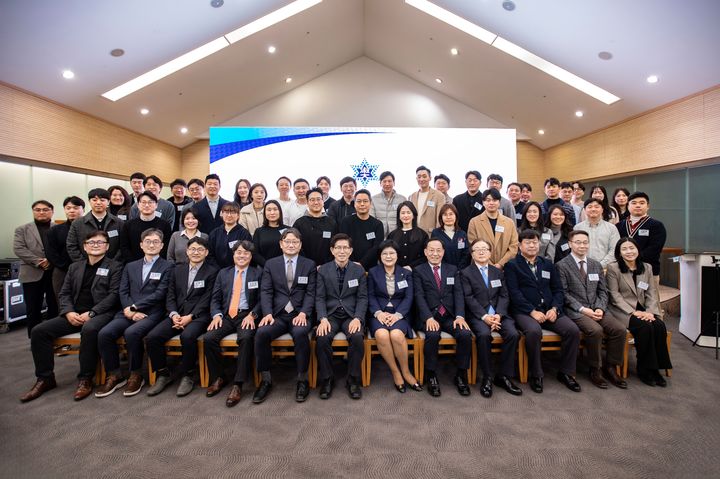 숙명여대가 8일 교내 백주년기념관 한상은라운지에서 '인사노동MBA' 2기의 입학식을 열었다. (사진=숙명여대 제공) *재판매 및 DB 금지