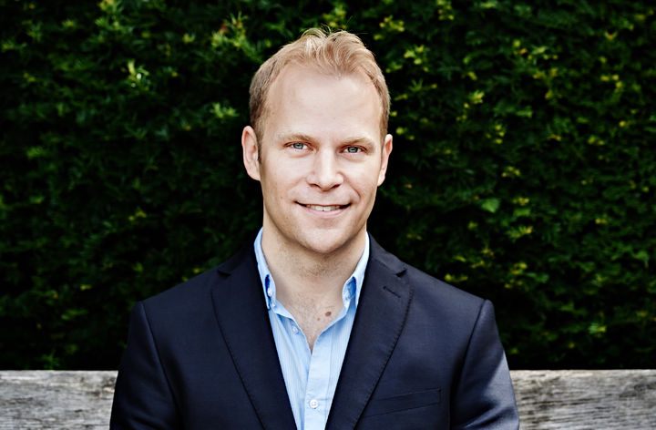 [대구=뉴시스] 차세대 거장 바이올리니스트 양인모의 리사이틀이 오는 21일 오후 7시30분께 달서아트센터 청룡홀 무대에 오른다. 반주를 맡은 피아니스트 조나단 웨어. (사진=대구 달서아트센터 제공) 2025.03.12. photo@newsis.com *재판매 및 DB 금지