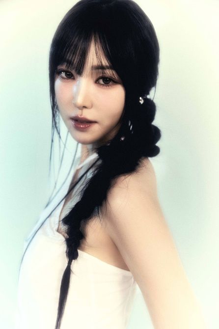 [서울=뉴시스] 그룹 '여자친구' 유주. (사진=앳에어리어 제공) 2025.03.12 photo@newsis.com *재판매 및 DB 금지