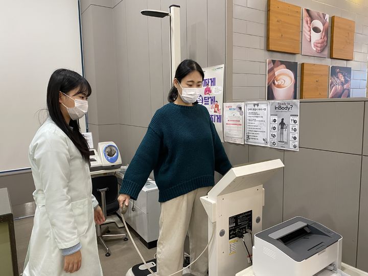 [대구=뉴시스] 대구시 중구는 이달부터 10월까지 건강상담센터를 운영한다. (사진=대구시 중구 제공) 2025.03.13. photo@newsis.com *재판매 및 DB 금지