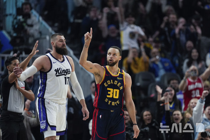 [샌프란시스코=AP/뉴시스] 미국프로농구(NBA) 골든스테이트 워리어스의 스테판 커리. 2025. 3. 13.