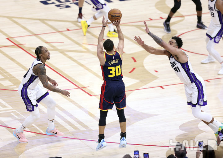 [샌프란시스코=AP/뉴시스] 미국프로농구(NBA) 골든스테이트 워리어스의 스테판 커리. 2025. 3. 13.