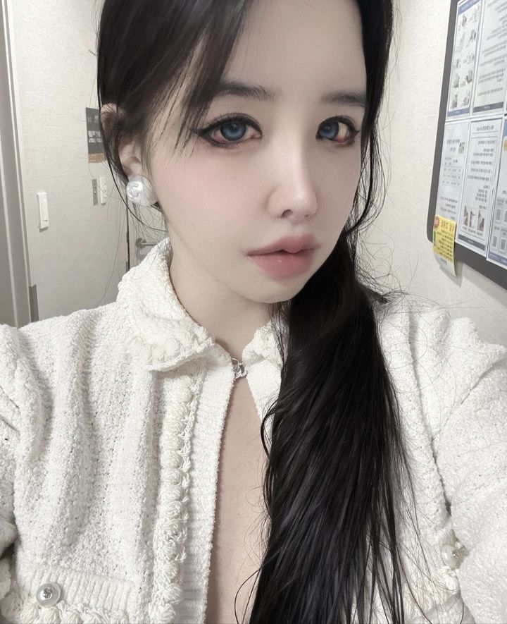 [서울=뉴시스] 박봄. (사진=박봄 인스타그램 캡처) 2025.03.14. photo@newsis.com *재판매 및 DB 금지