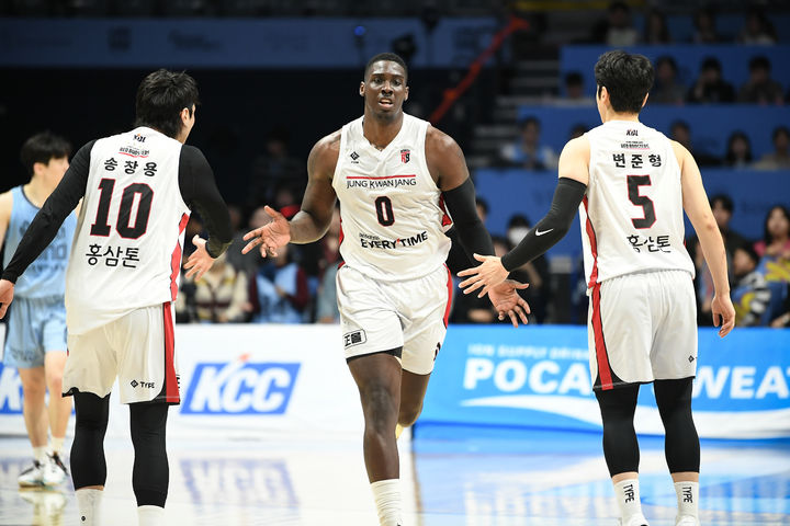 [서울=뉴시스] 프로농구 안양 정관장의 조니 오브라이언트. (사진=KBL 제공) *재판매 및 DB 금지
